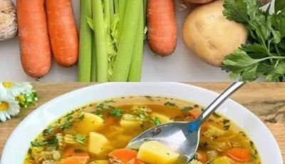 Hearty Vegetable Soup with Crispy Ricotta Bread: A Wholesome and Delicious Lunch
