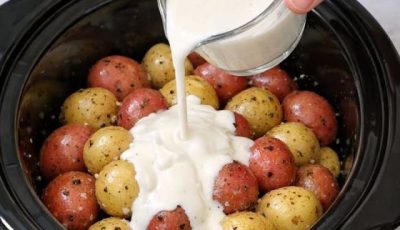 Slow Cooker Amish Creamed Peas and Baby Potatoes